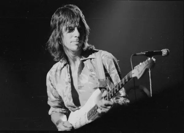 El mundo de la guitarra rinde homenaje al legendario guitarrista Jeff Beck, fallecido a los 78 años